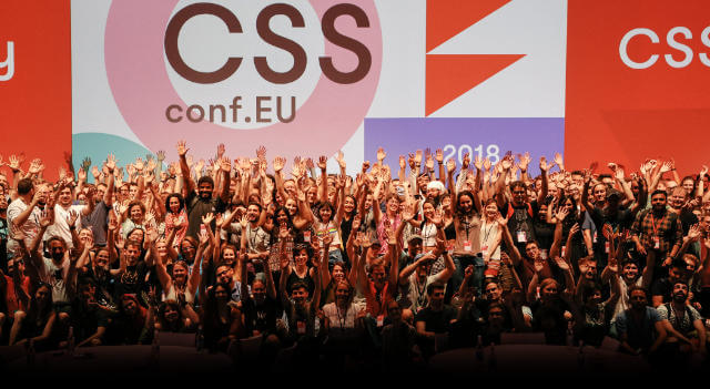 Family photo at the end of CSSConf EU 2018